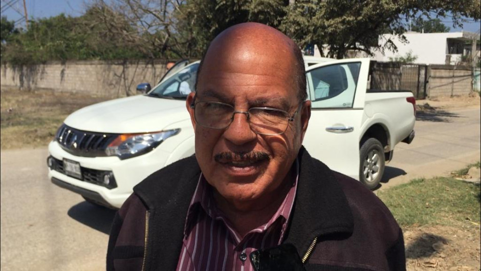 Alumnos buscan integrarse al programa de becas