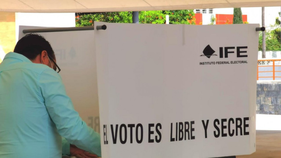 En 3 mil 400 escuelas se instalarán casillas electorales: SET