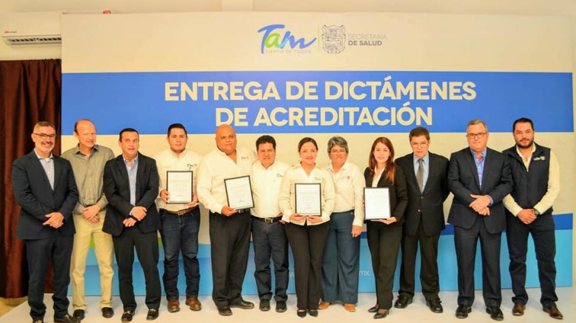 Entregan dictámenes de acreditación a Salud