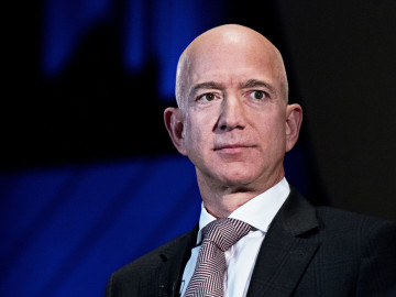 Jeff Bezos vende 2000 mdd en acciones de Amazon por divorcio