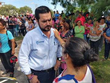 Garza Faz visita Jarachina Sur, Puerta del Sol y Los Muros