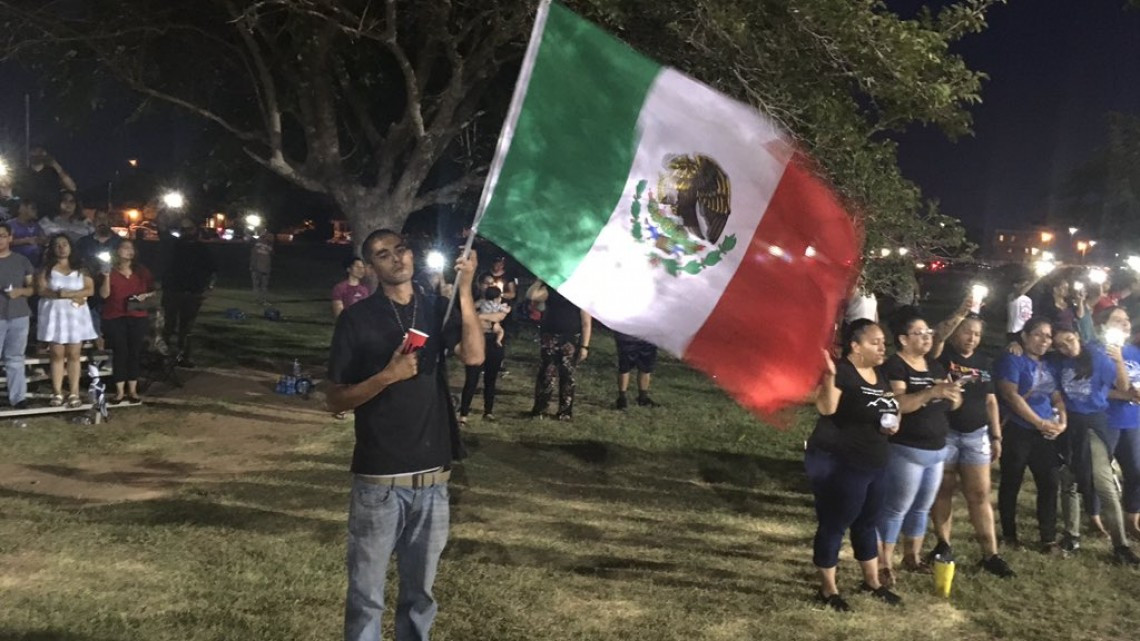 Vigilia en El Paso para recordar a las víctimas del tiroteo