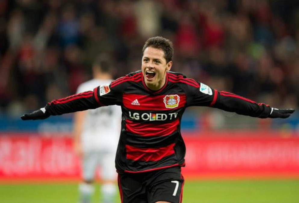 Bundesliga elige gol de "Chicharito" como el mejor de la semana