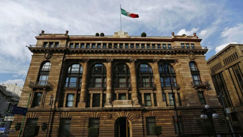 Banxico eleva su tasa de referencia