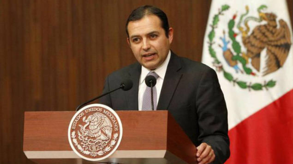 Ernesto Cordero es expulsado por el PAN