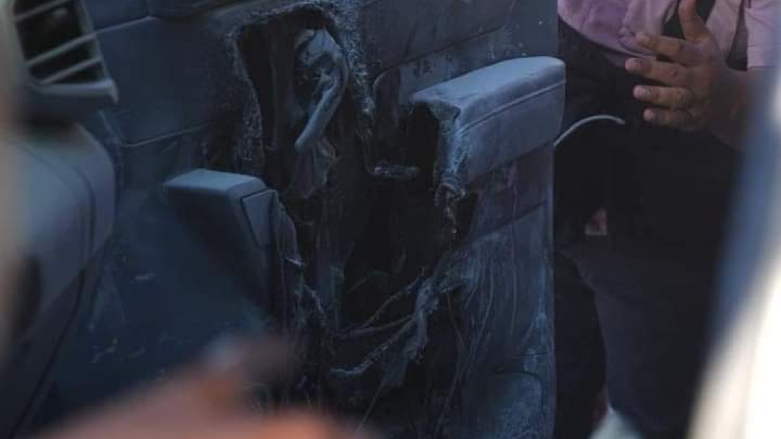 Camioneta de Fernández Noroña se incendia en Gira por Matamoros