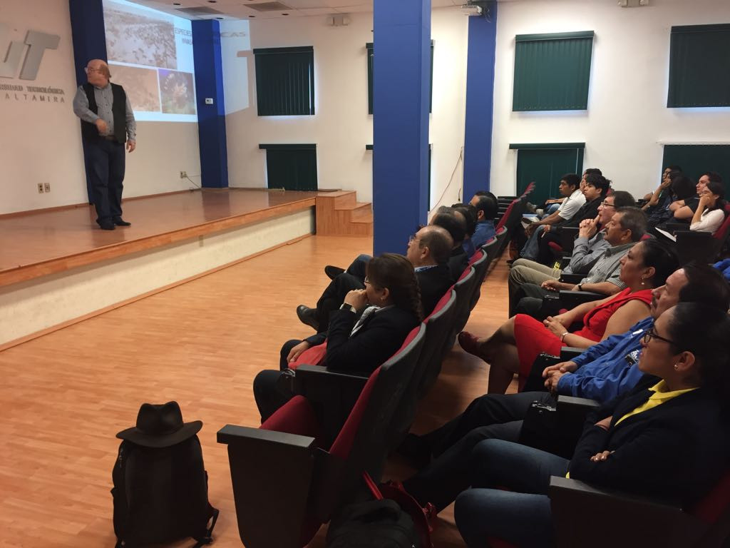 Realizan sexto coloquio de responsabilidad social en la UTA