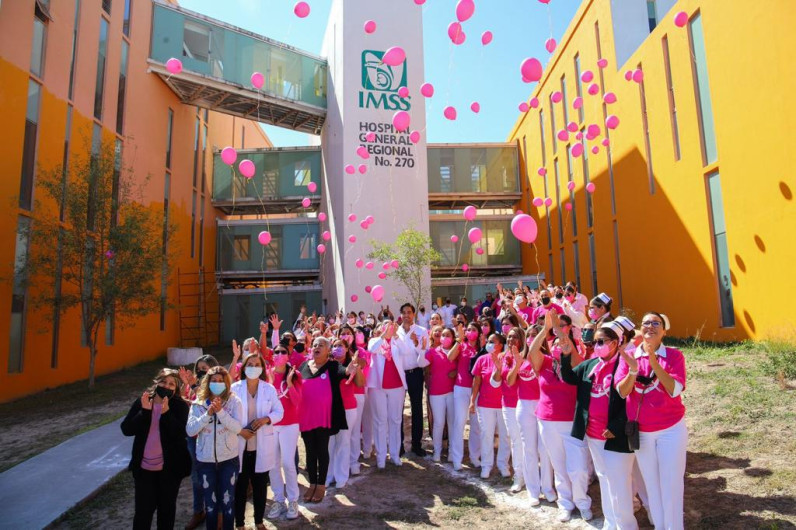 Conmemoró Alcalde Carlos Peña Ortiz Lucha contra el Cáncer con personal del IMSS 270