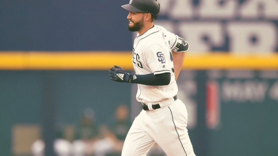 Padres iguala la México Series (1-1) al ganar a Dodgers 7-4