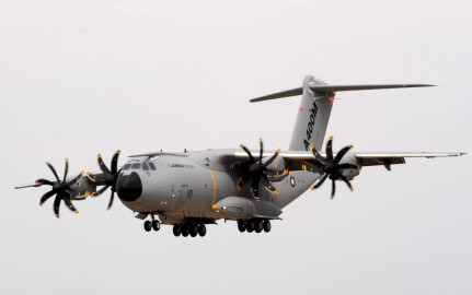 Desaparece avión militar en sureste de Myanmar