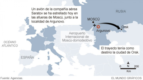 Avión ruso se estrella a las afueras de Moscú