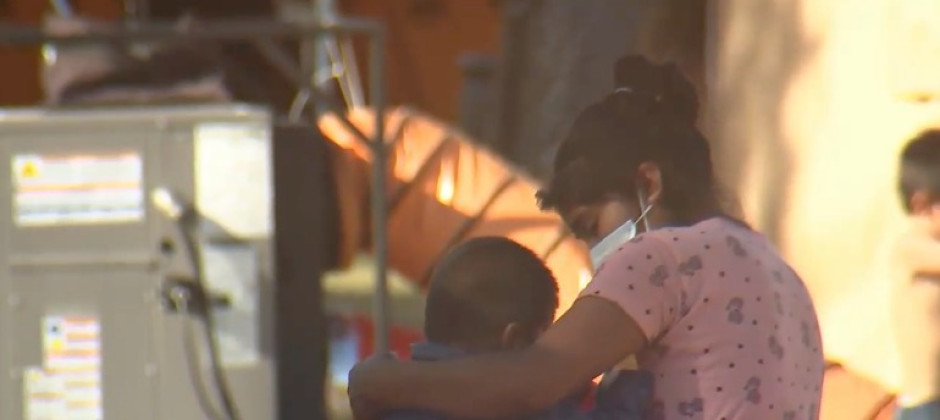 Ascienden a 1,800 migrantes positivos a COVID-19 en el Parque Anzalduas