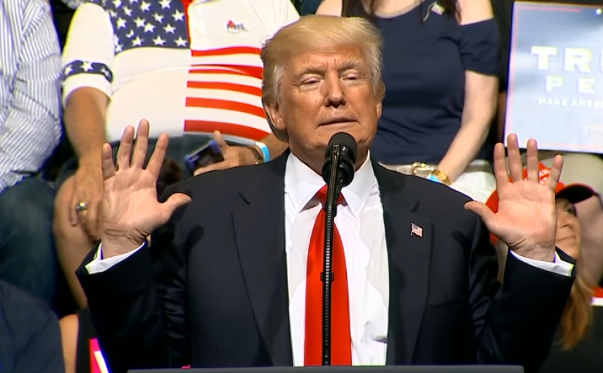 Trump pondrá paneles solares en muro fronterizo