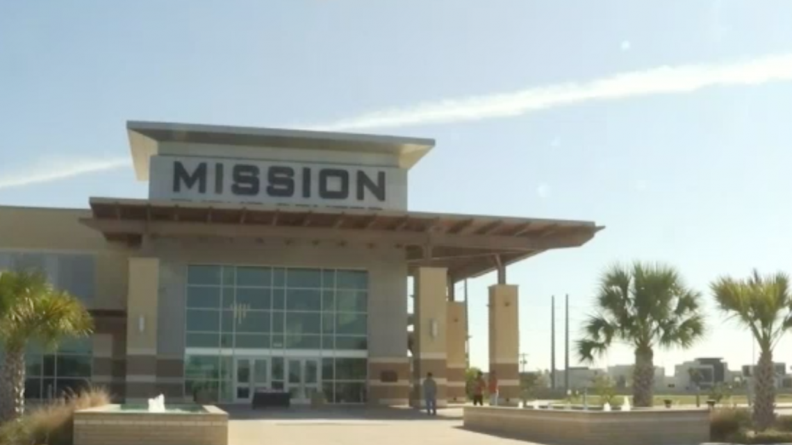 Regalan pavos a familias de escasos recursos en Mission