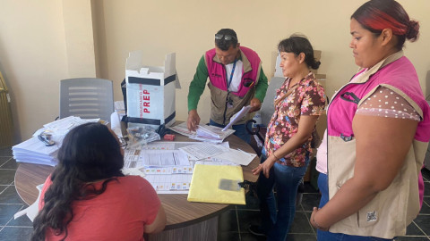 Entrega INE y IETAM paquetes electorales