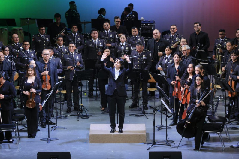  Orquestas de la UAT y Guardia Nacional celebran el folclor mexicano