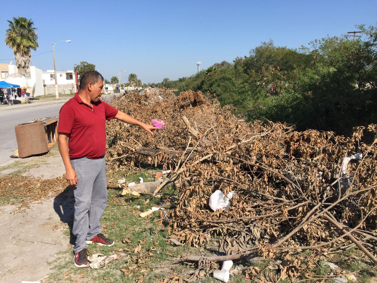 Vecinos piden la intervención de limpieza pública