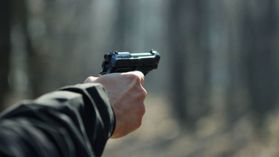 Detienen a conductor de Uber que disparó contra pasajeros