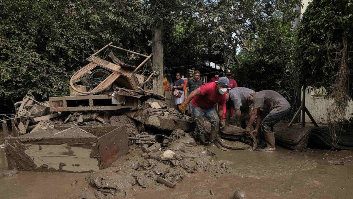 Aumentan cifra a 66 fallecidos y 75 desaparecidos tras inundaciones