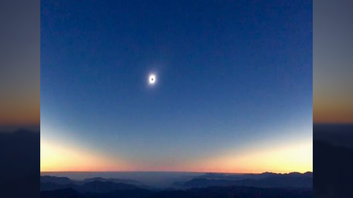  Así se vivió el eclipse de este martes