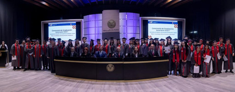 Egresa la generación 2022-1 de la Facultad de Derecho y Ciencias Sociales Victoria