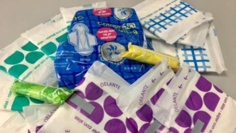 Reino Unido elimina IVA de productos menstruales tras el Brexit