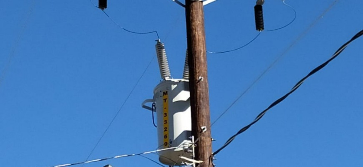 Municipio entrega obra de electrificación a los habitantes del poblado La Capilla