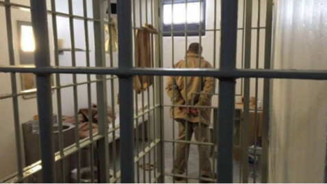 Denuncia 'El Chapo' que lo acosan sexualmente en prisión