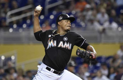 Edinzon Vólquez le quita el título a Jake Arrieta 