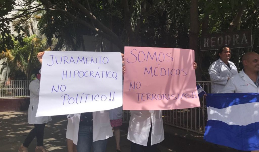 Despiden a médicos que atendieron manifestantes heridos en Nicaragua