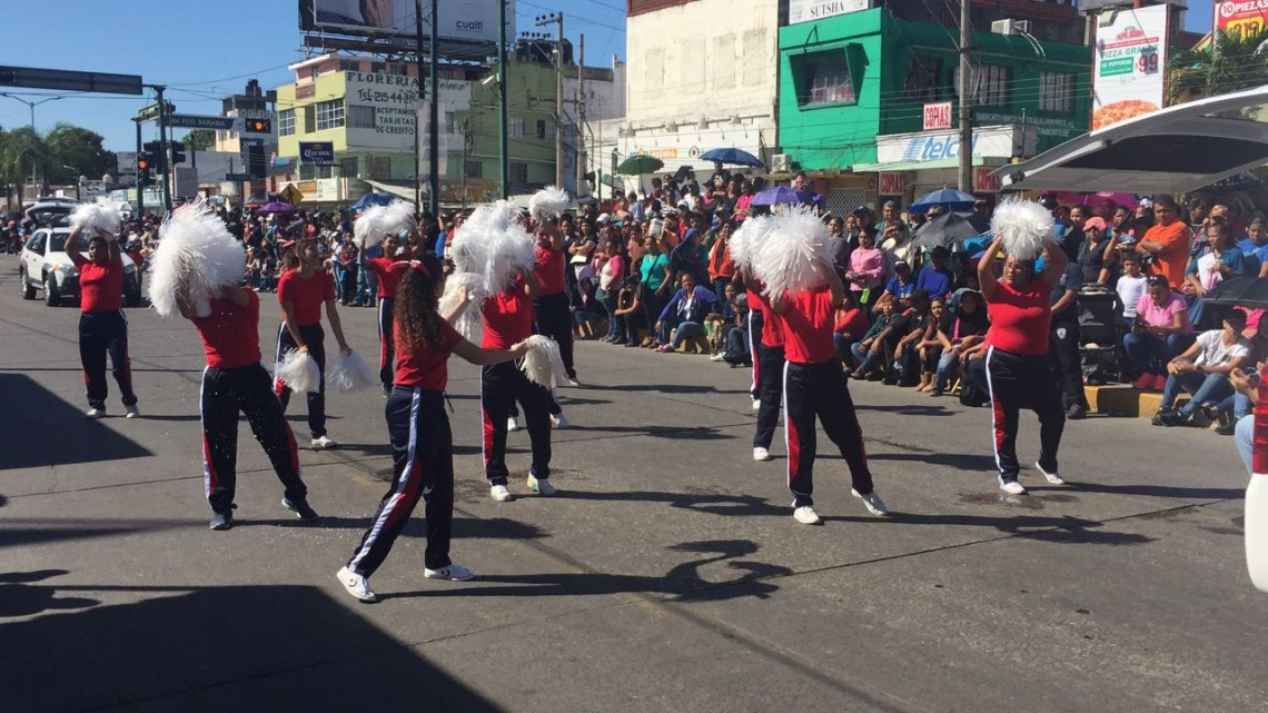 Con desfile conmemoran el 107 Aniversario de la Revolución Mexicana en Madero