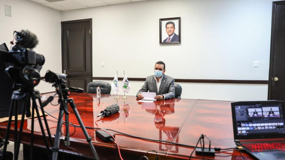 Cumple Nuevo Laredo en salud y educación, pese a recortes 