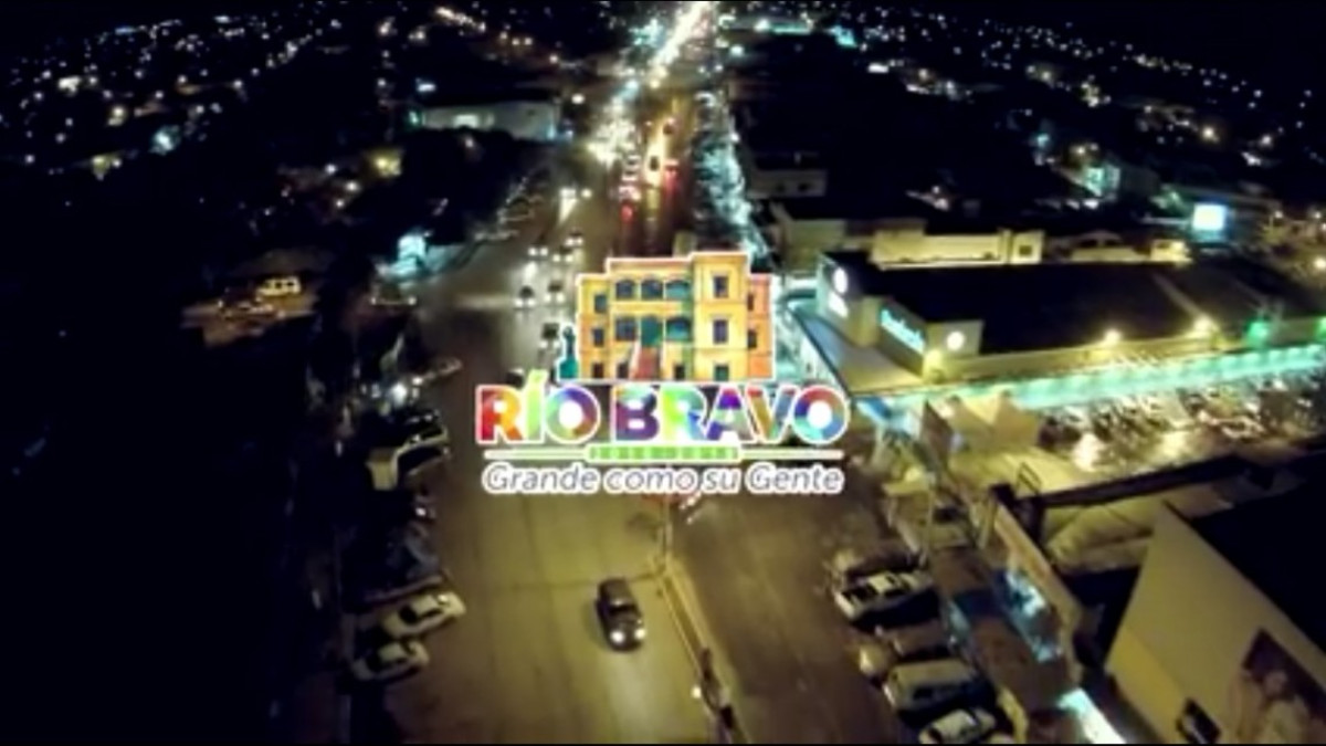 Gobierno felicita a los maestros hoy en su día