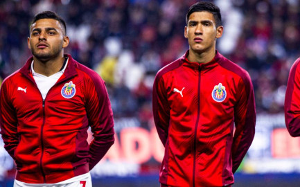 Se reintegrarán con Chivas Alexis Vega y Uriel Antuna 