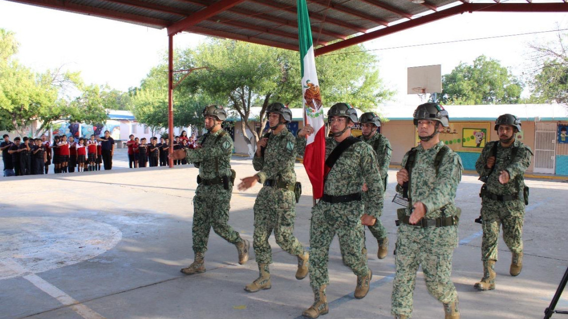 Fomentan valores cívicos y patrióticos