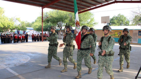 Fomentan valores cívicos y patrióticos