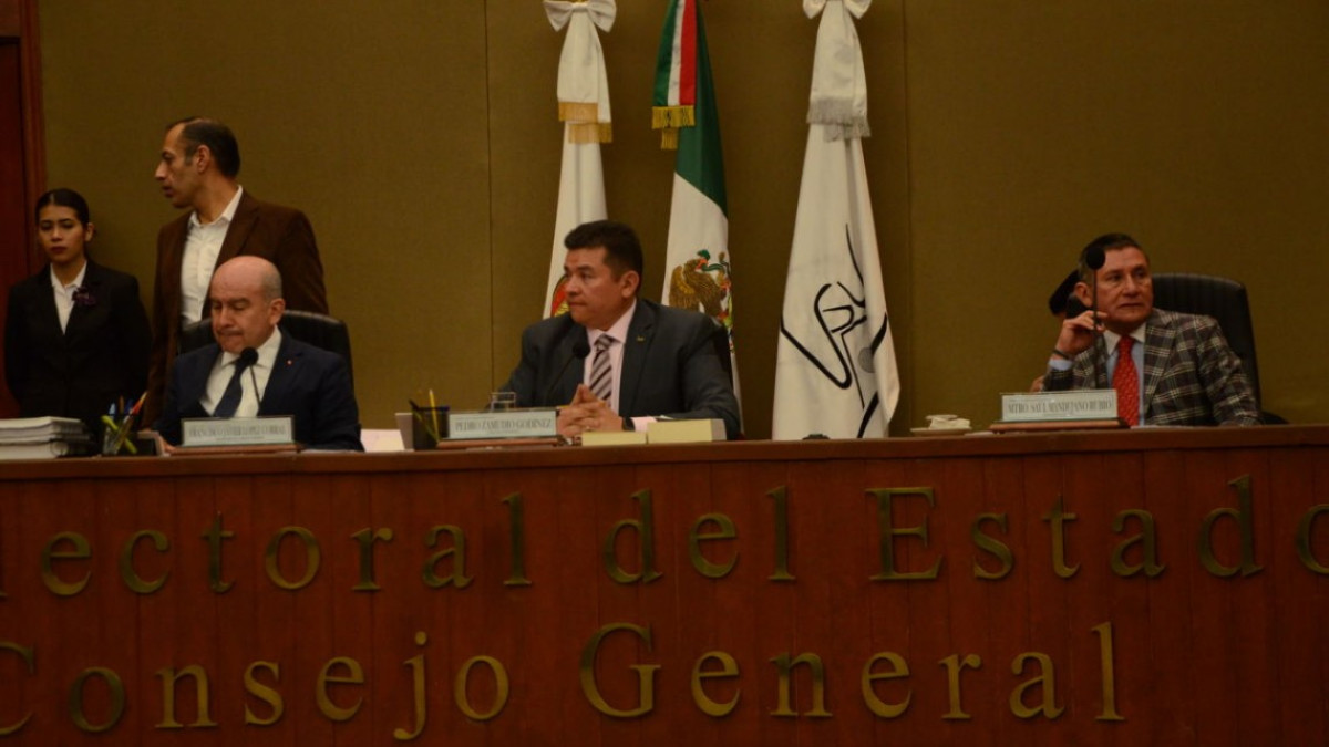 Firman pacto de austeridad en Edomex