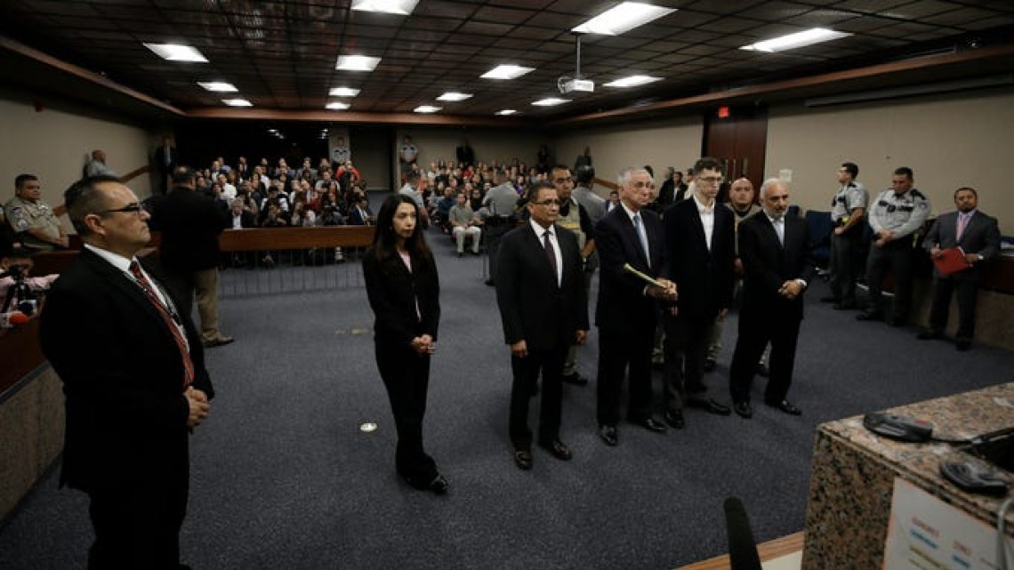 Presunto tirador de atentado en El Paso se declara inocente