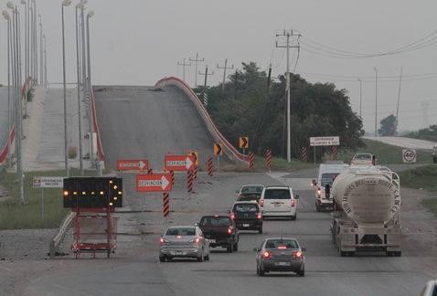 Puente roto, monumento a la corrupción: CIEST