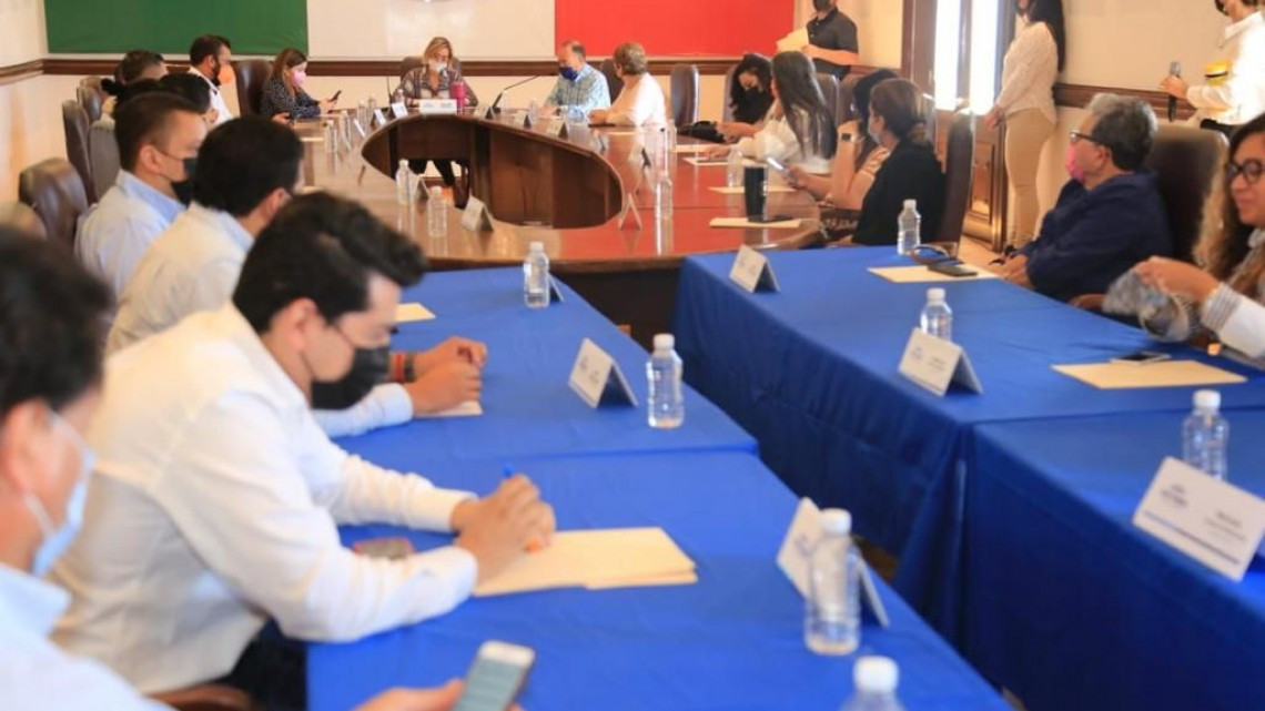 Toma de protesta de Lalo Gattás será en la explanada del municipio