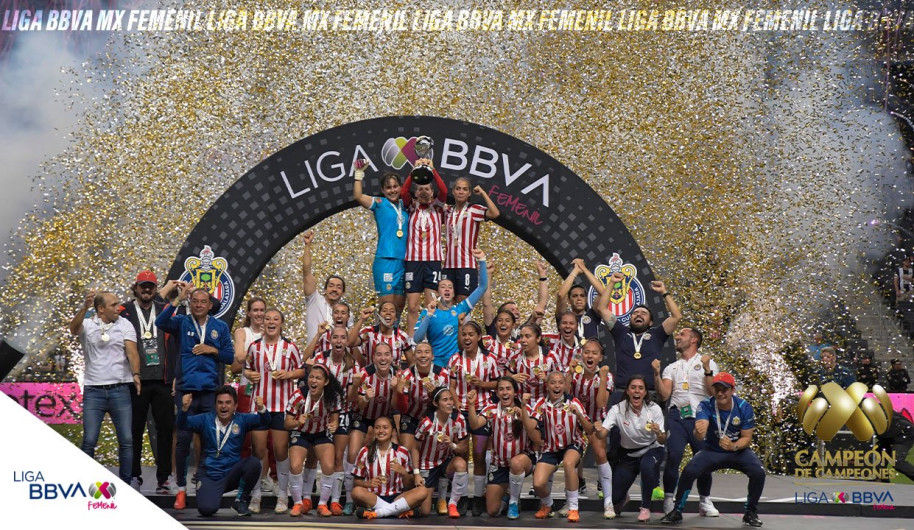 Se corona Chivas Femenil como campeón de campeonas 2022