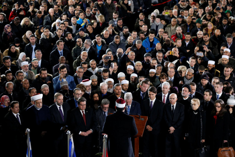 Homenajean en Canadá a víctimas del atentado en Quebec