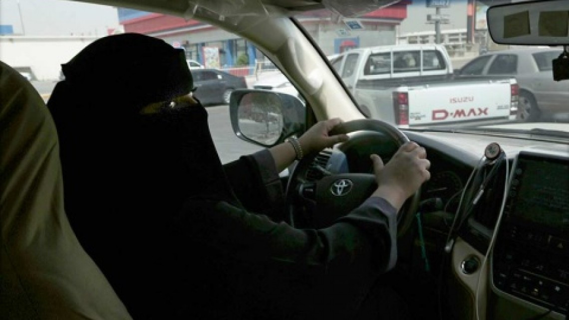 Mujeres al volante en Arabia Saudita