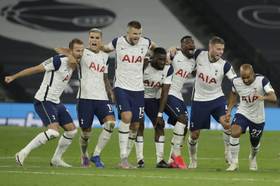 Los ‘Spurs’ vencen en penaltis al Chelsea 