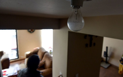 Sectores de Reynosa siguen sufriendo cortes de electricidad