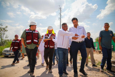 Supervisa Presidente Carlos Peña Ortiz millonaria inversión en pavimento hidráulico