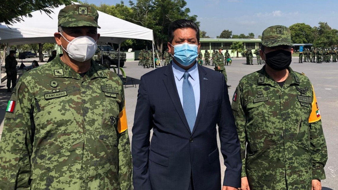 Toma protesta nuevo Comandante de la 8va Zona Militar