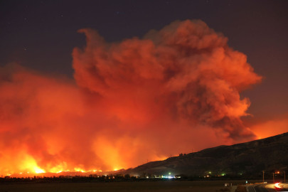 Incendio en California deja un muerto
