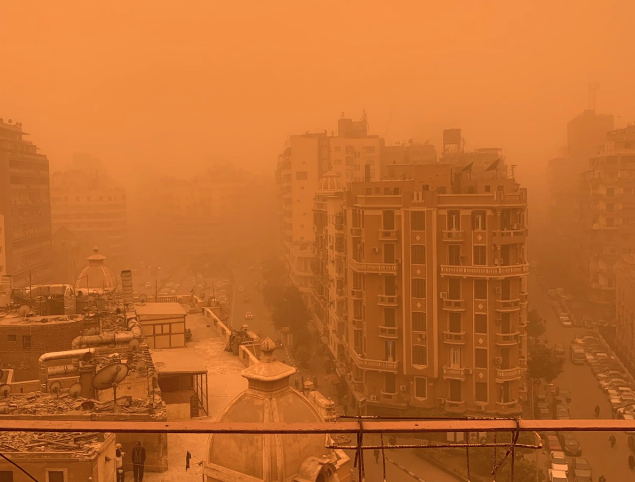 Gran tormenta de arena afecta a Egipto