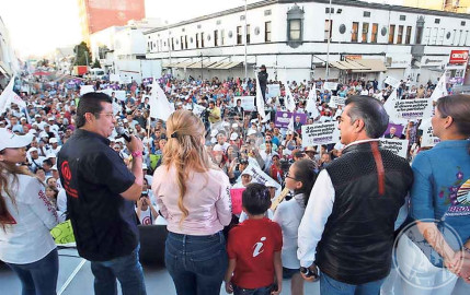 Corral no debe pelearse con la Federación: El Bronco